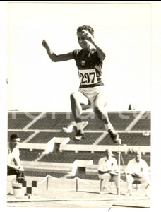 Fotografia d epoca originale 1958 ROMA Nazionali ATLETICA Piera FASSIO nel salto in lungo Foto 14x18 1