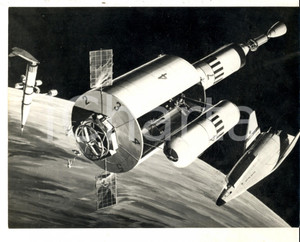 Fotografia d epoca originale 1965 ca USA Programma spaziale  Navette LOCKHEED a costi ridotti Foto 24x18 cm 1
