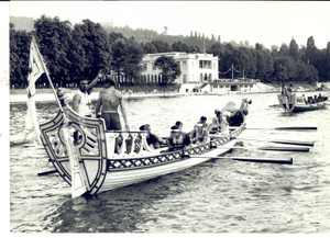 Fotografia d epoca originale 1960 ca TORINO Regata storica delle REPUBBLICHE MARINARE sul Po Foto 18x13 cm 1
