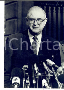 Fotografia d epoca originale 1972 PARIS William James PORTER alla conferenza per il Vietnam Foto 13x18 cm 1