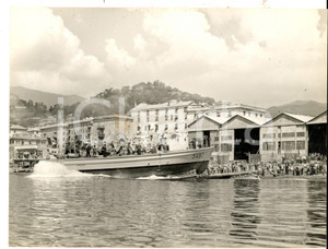 Fotografia d epoca originale 1963 GENOVA VOLTRI Cantieri COSTAGUTA Varo del dragamine POLPO Foto 24x18 cm 1