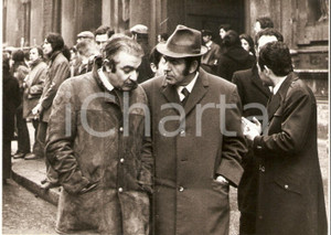 Fotografia d epoca originale 1973 MILANO Comizio MOVIMENTO STUDENTESCO Natale METERANGELIS Antonio PAGNOZZI 1