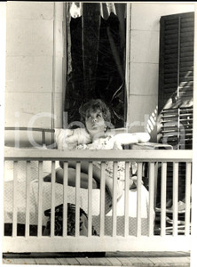 Fotografia d epoca originale 1968 CINEMA Beverly GARLAND sul set di Dolce veleno sosia di Gina LOLLOBRIGIDA 1