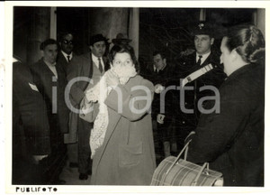 Fotografia d epoca originale 1959 GENOVA Processo a una balia per sevizie Foto CRONACA NERA 18x14 cm 1