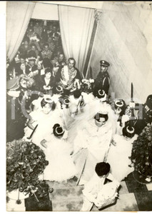 Fotografia d epoca originale 1959 TEHERAN Nozze Mohammed Reza PAHLAVI e Farah DIBA  La salita dello scalone 1