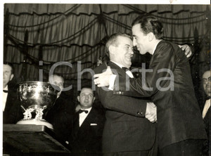 Fotografia d epoca originale 1960 FESTIVAL DI SANREMO I maestri Cinico ANGELINI e Marcello DE MARTINO Foto 1