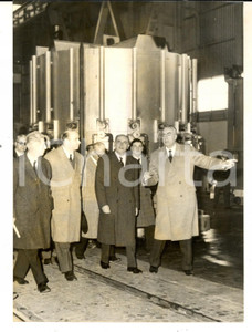 Fotografia d epoca originale 1963 NOVI LIGURE Ministro Giorgio BO inaugura nuovo stabilimento ITALSIDER Foto 1