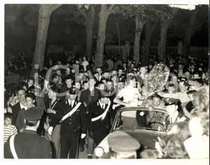 Fotografia d epoca originale 1962 NOLE CANAVESE Festa per Franco BALMAMION dopo vittoria GIRO D ITALIA Foto 1