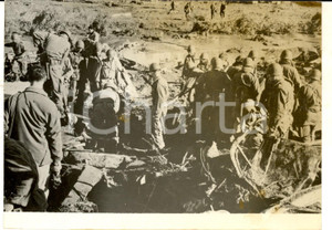 1959 Barrage de MALPASSET (F) Sauveteurs cherchent victimes après la catastrophe