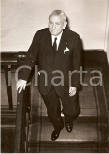 Fotografia d epoca originale 1958 ROMA Raffaele DE CARO alle consultazioni per formazione nuovo Governo Foto 1