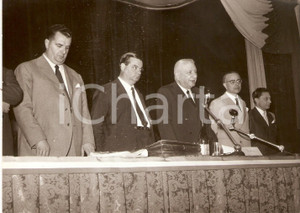 Fotografia d epoca originale 1956 ROMA On. Raffaele DE CARO al Consiglio Nazionale del PARTITO LIBERALE Foto 1