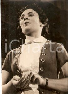 Fotografia d epoca originale 1957 LASCIA O RADDOPPIA Concorrente Mela MONDI Foto 18x13 cm 1