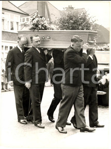 Fotografia d epoca originale 1959 SURBITON SURREY Funeral of murdered policeman Raymond PURDY Photo 15x20 1