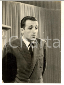 Fotografia d epoca originale 1957 LASCIA O RADDOPPIA Ritratto concorrente Mario SCOGNAMIGLIO Foto 13x18 cm 1