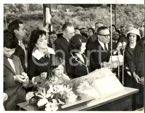 Fotografia d epoca originale 1960 ca GENOVA Ernesto FASSIO tiene un discorso durante una premiazione Foto 1