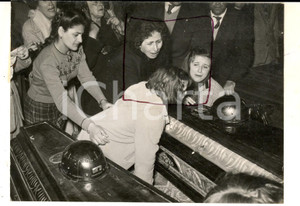 Fotografia d epoca originale 1955 SPOLETO Funerali dei minatori periti nella miniera di MORGNANO Foto 18x13 1