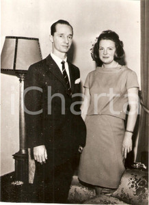 Fotografia d epoca originale 1964 DEN HAAG Irene d OLANDA e Carlo Ugo di BORBONE PARMA fidanzamento Foto 1