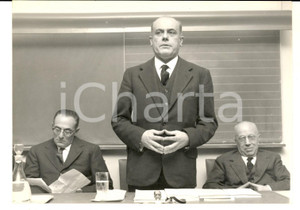 Fotografia d epoca originale 1960 SAN DONATO MILANESE  Giorgio BO a inaugurazione anno accademico scuola ENI 1