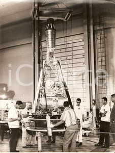 Fotografia d epoca originale 1961 CAPE CANAVERAL  NASA Test on ATLAS AGENA expendable launch system Foto 1