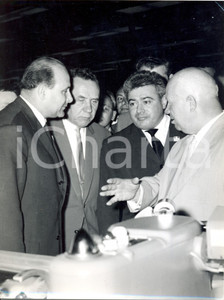 Fotografia d epoca originale 1962 MOSCA  Rassegna Industria Italiana  Nikita KRUSCEV e delegati italiani 1