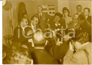 Fotografia d epoca originale 1961 ConfÃ©rence d EVIAN pour l ALGERIE  Redha MALEK pendant son discours Photo 1