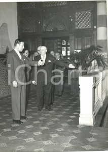 Fotografia d epoca originale 1958 GENOVA Visita ufficiale dell ambasciatore tedesco Manfred KLAIBER Foto 1