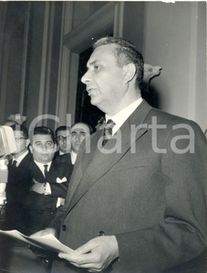 Fotografia d epoca originale 1963 ROMA PALAZZO DEL QUIRINALE  Aldo MORO annuncia nuovo governo Foto 18x24 1