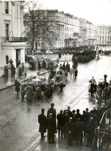 Fotografia d epoca originale 1959 LONDON CHELSEA Alfonso Lopez PUMAREJO s military funeral procession Photo 1