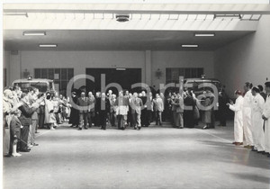 Fotografia d epoca originale 1958 GENOVA Inaugurazione succursale FIAT  Cardinale Giuseppe SIRI Foto 24x18 1