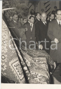 Fotografia d epoca originale 1960 MILANO Ministro Emilio COLOMBO inaugura la Fiera Campionaria Foto 13x18 cm 1