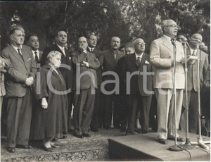 Fotografia d epoca originale 1954 LA STORTA Discorso di Ezio VIGORELLI in memoria dei patrioti caduti Foto 1