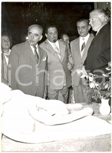 Fotografia d epoca originale 1955 ROMA Assessore PARISI inaugura la Mostra di Accessori Alta Moda Foto 13x18 1