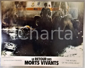 Fotografia d epoca originale 1985 THE RETURN OF THE LIVING DEAD Zombies attack an ambulance Lobby card 34x27 1