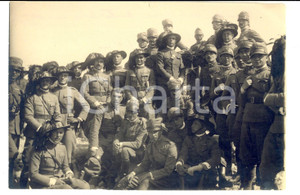 Fotografia d epoca originale 1922 MONTE SAN MICHELE Grandi manovre unitÃ  celeri  BERSAGLIERI Foto 1
