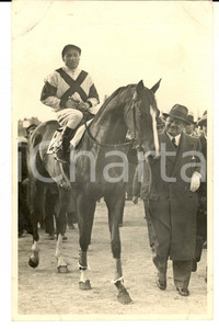 Fotografia d epoca originale 1936 MILANO SAN SIRO Cavallo TELLURIO vincitore Premio EMANUELE FILIBERTO Foto 1