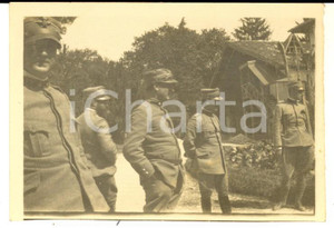 Fotografia d epoca originale 1916 WW1 ZONA DI GUERRA Arrivo ufficiali 15 colonna al comando Foto 9x6 1