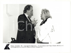 Fotografia d epoca originale 1996 ROMA Scambio di battute tra Gianni BILLIA e Federica ROSSI GASPARRINI Foto 1