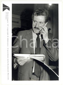 Fotografia d epoca originale 1997 ROMA Ritratto di Massimo D ALEMA presidente della Bicamerale Foto 17x24 1