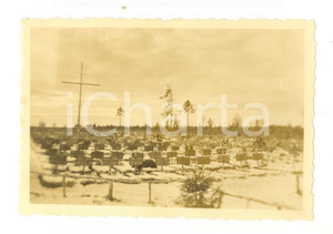 Fotografia d epoca originale 1940 ca WW2 FRONTE ORIENTALE Cimitero militare nella neve  Foto 9x6 cm 1