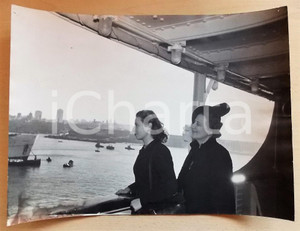 Fotografia d epoca originale 1950 ca M/N SATURNIA Marchesa Maria Cristina MARCONI con la figlia  Foto 40x30 1