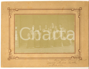 Fotografia d epoca originale 1897 TORINO Istituto Duchessa Isabella  Studentesse 3 classe normale  Foto 1