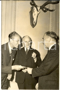 Fotografia d epoca originale 1959 PARIS Paul VIALAR remporte Grand Prix Conseil SupÃ©rieur de la Chasse 1