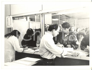 Fotografia d epoca originale 1994 GENOVA Ispettorato della Motorizzazione Civile Foto 24x18 1 1