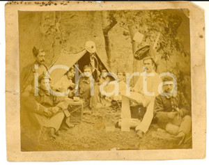 Fotografia d epoca originale 1915 ca WW1 ZONA DI GUERRA Ufficiali a riposo in accampamento Foto 16x13 1