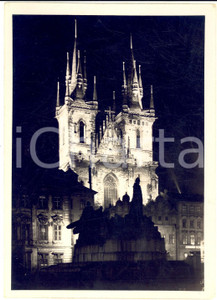 1938 PRAGA X Anniversario indipendenza - Chiesa di Santa Maria di Týn illuminata