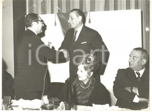 Fotografia d epoca originale 1990 ca GENOVA Cerimonia di premiazione 7 Fotografia VINTAGE 24x18 cm 1