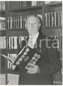 Fotografia d epoca originale 1990 ca GENOVA Presentazione libro Elenco nobiliare ligure Foto VINTAGE 18x24 1