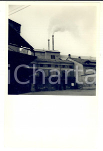 Fotografia d epoca originale 1956 STRADELLA Cortile Molino TIRELLI  Veduta con cementificio attivo Foto 1