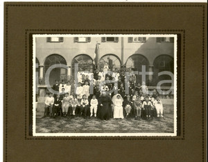 Fotografia d epoca originale 1936 MILANO Istituto ZACCARIA Bambini con il rettore MARZORATI  Foto 25x20 cm 1