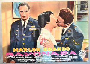 Materiale cinematografico d’epoca 1957 SAYONARA Marlon BRANDO Miiko TAKA Patricia OWENS Fotobusta 66x46 cm 1